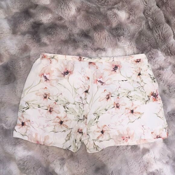 Haute Hippie drawstring silk shorts in floral-print georgette. - Picture 8 of 10